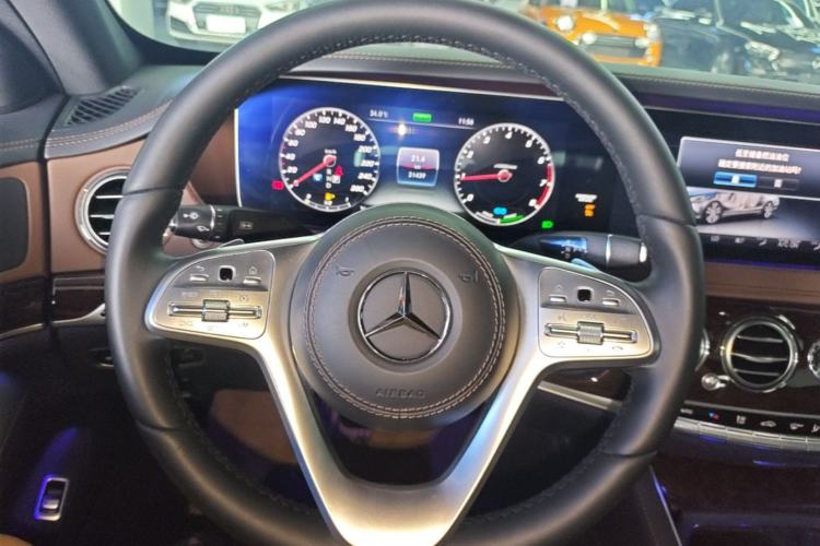 Used Mercedes-Benz S-Class 2019 S 320 L Prestige Edition Steering Wheel