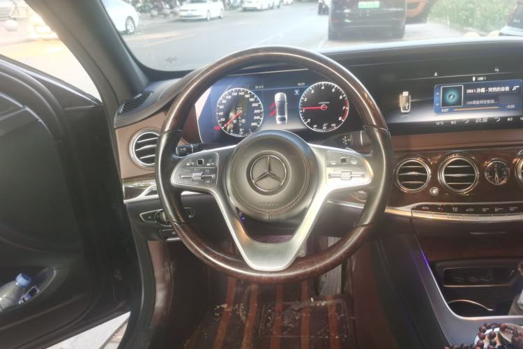 Used Mercedes-Benz S-Class 2019 S 350 L Luxury Edition Prestige Edition Steering Wheel