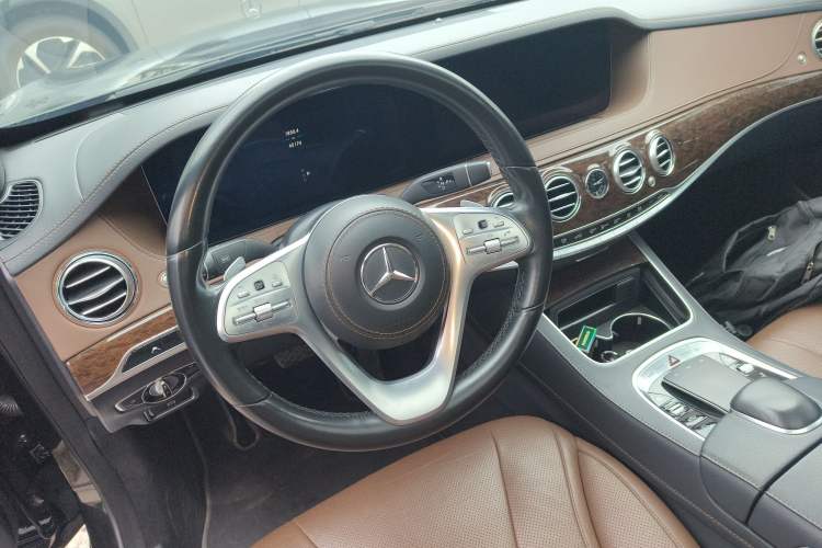 Used Mercedes-Benz S-Class 2019 S 320 L Steering Wheel