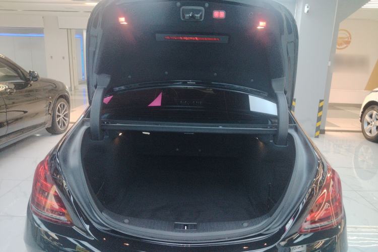 Used Mercedes-Benz S-Class 2019 S 350 L Prestige Model Ultimate Collection Trunk