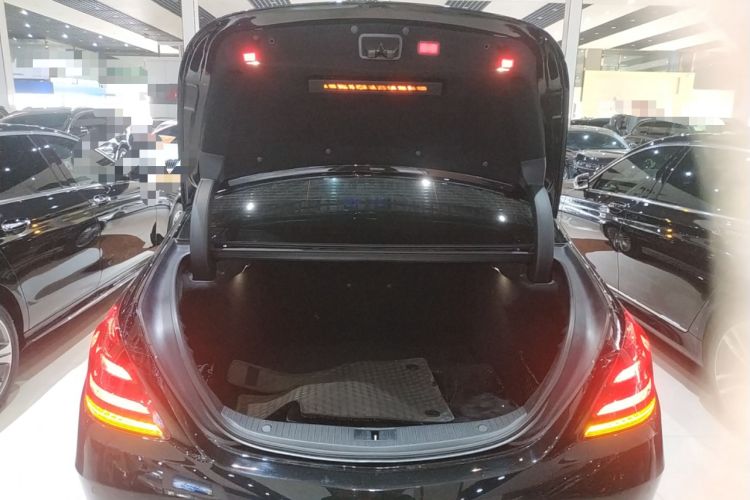 Used Mercedes-Benz S-Class 2019 S 320 L Prestige Edition Trunk