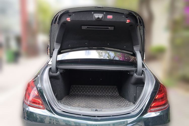 Used Mercedes-Benz S-Class 2019 S 320 L Trunk