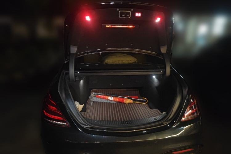 Used Mercedes-Benz S-Class 2019 S 450 L 4MATIC Trunk