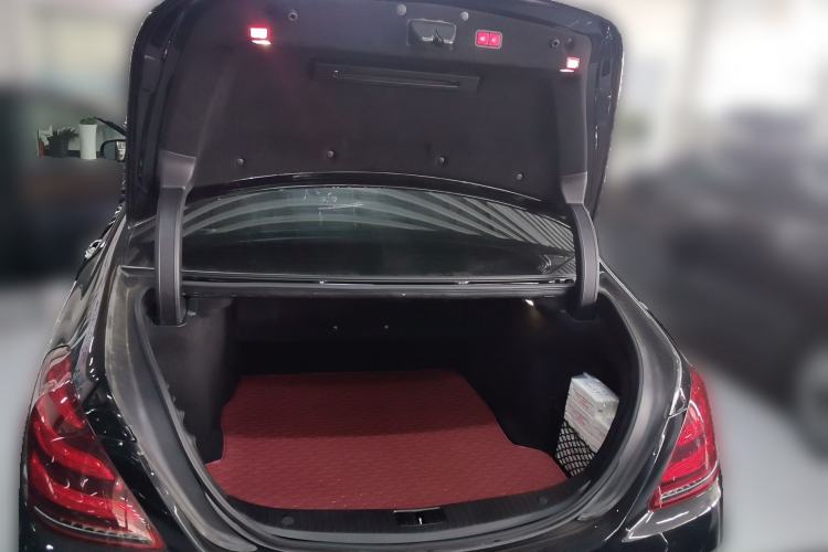 Used Mercedes-Benz S-Class 2019 S 450 L Trunk