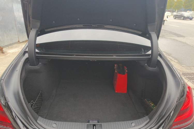 Used Mercedes-Benz S-Class 2019 S 320 L Trunk