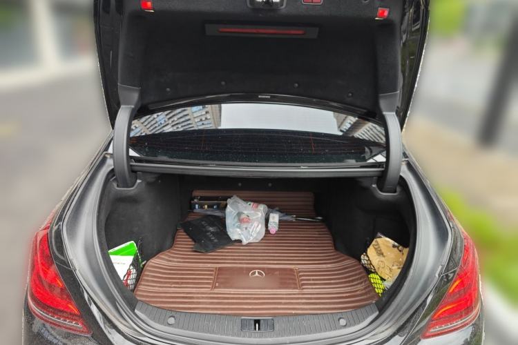 Used Mercedes-Benz S-Class 2019 S 450 L 4MATIC Exclusive Edition Trunk