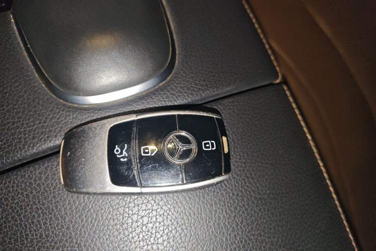 Used Mercedes-Benz S-Class 2019 S 350 L Executive Edition Vehicle Key