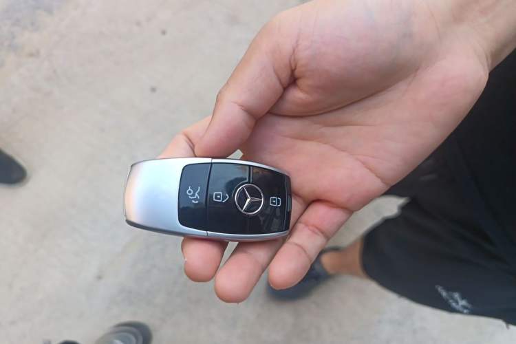 Used Mercedes-Benz S-Class 2019 S 320 L Vehicle Key