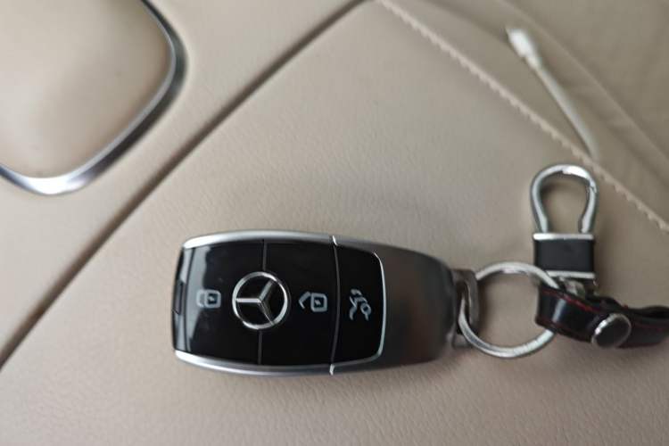 Used Mercedes-Benz S-Class 2019 S 350 L Luxury Model Vehicle Key