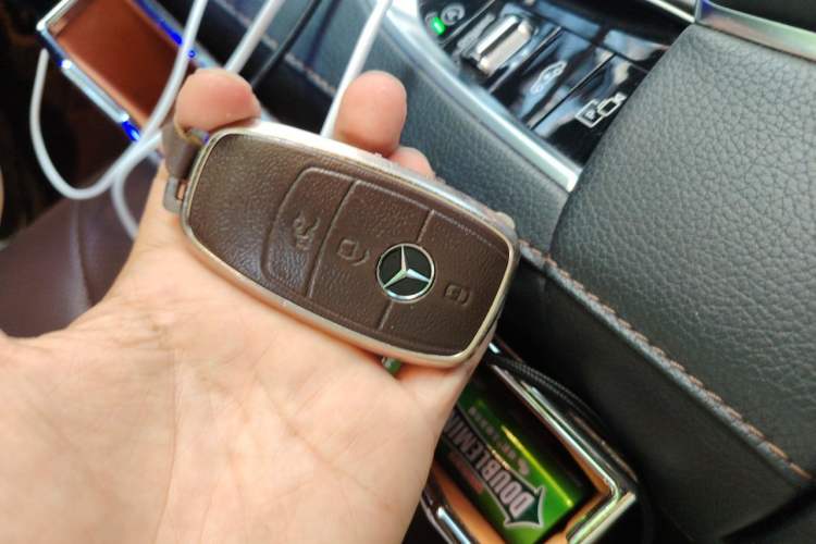 Used Mercedes-Benz S-Class 2019 S 350 L Executive Edition Vehicle Key