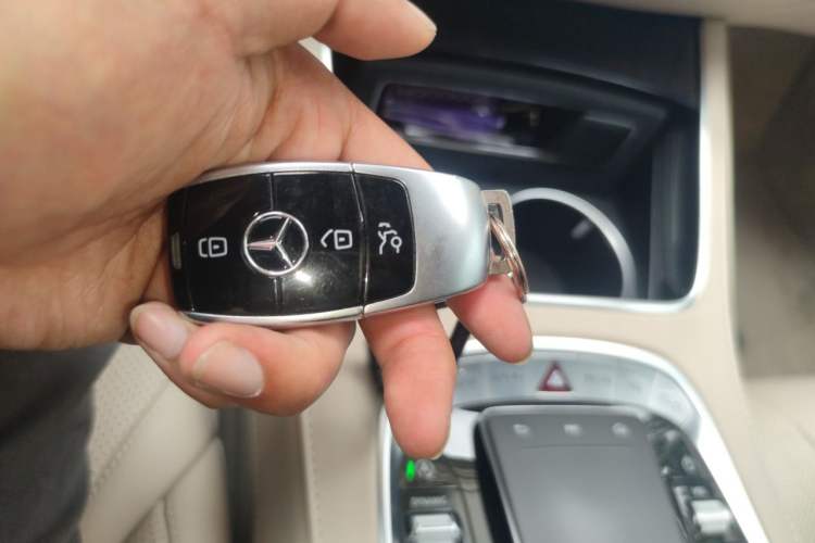 Used Mercedes-Benz S-Class 2019 S 450 L 4MATIC Vehicle Key