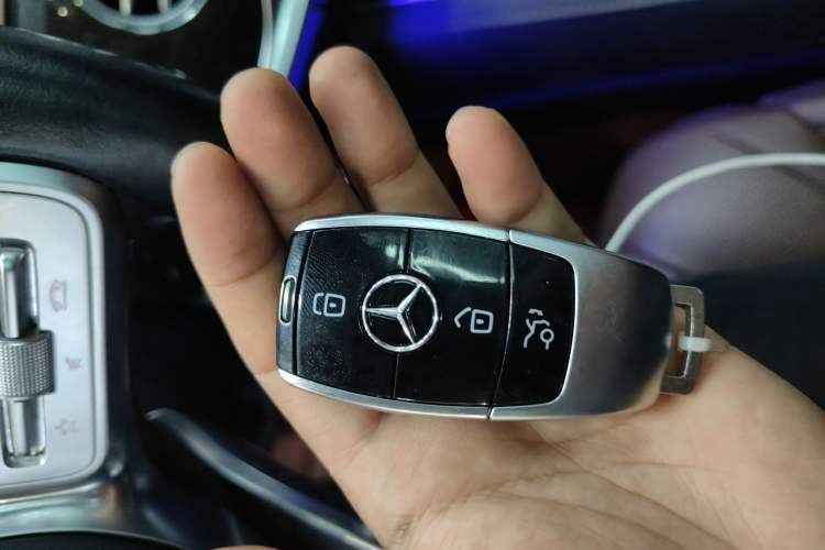 Used Mercedes-Benz S-Class 2019 S 450 L 4MATIC Vehicle Key