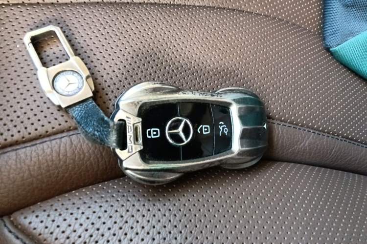 Used Mercedes-Benz S-Class 2019 S 320 L Vehicle Key