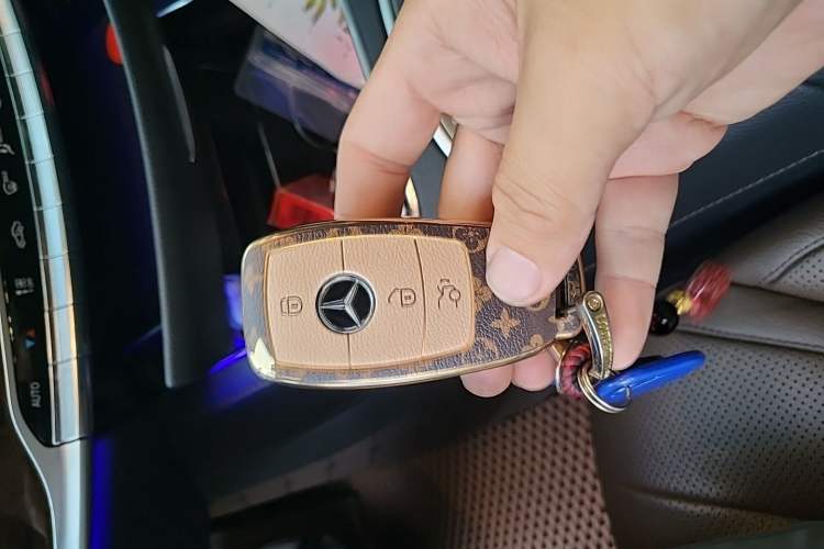 Used Mercedes-Benz S-Class 2019 S 320 L Vehicle Key