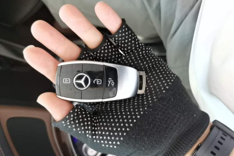 Used Mercedes-Benz S-Class 2019 S 350 L Executive Edition Vehicle Key