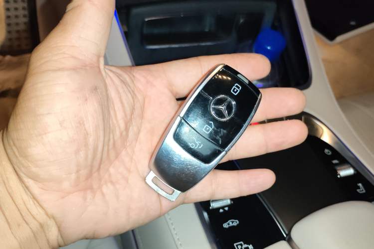 Used Mercedes-Benz S-Class 2019 S 450 L 4MATIC Vehicle Key