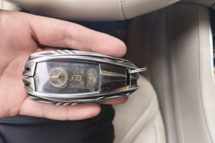Used Mercedes-Benz S-Class 2019 S 320 L Vehicle Key