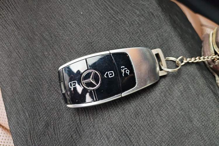 Used Mercedes-Benz S-Class 2019 S 350 L Executive Edition Vehicle Key