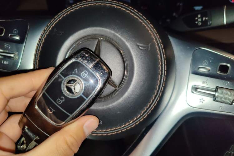 Used Mercedes-Benz S-Class 2019 S 320 L Vehicle Key