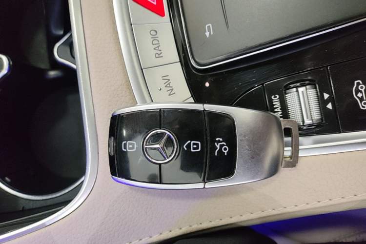 Used Mercedes-Benz S-Class 2019 S 320 L Prestige Edition Vehicle Key