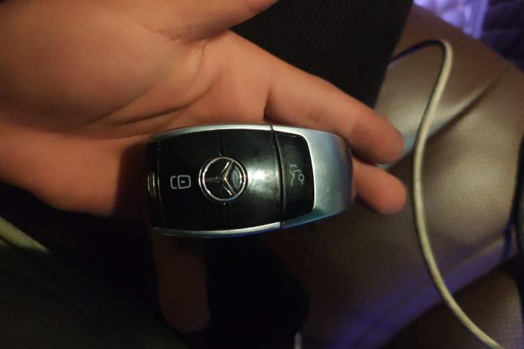 Used Mercedes-Benz S-Class 2019 S 320 L Vehicle Key