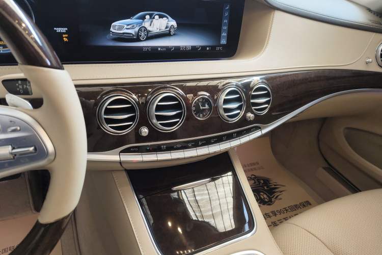 Used Mercedes-Benz S-Class 2019 S 350 L Executive Edition Audio And AC Panel