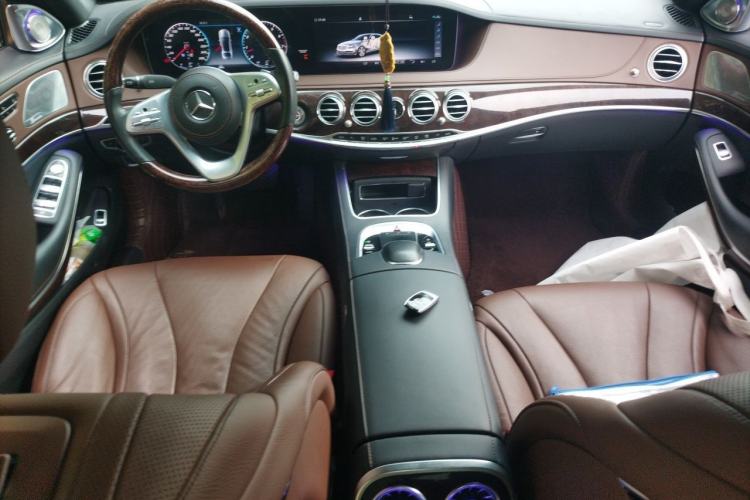 Used Mercedes-Benz S-Class 2019 S 350 L Luxury Edition Prestige Edition Center Console
