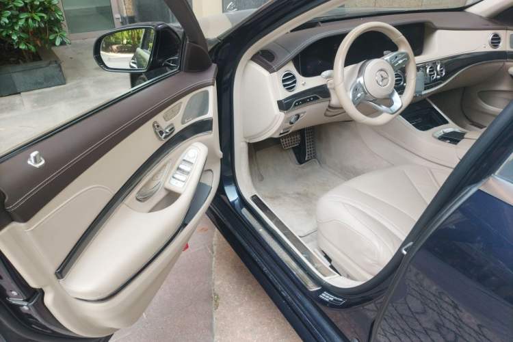 Used Mercedes-Benz S-Class 2019 S 450 L 4MATIC Driver Seat