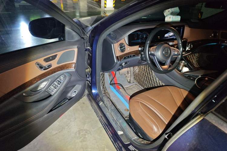 Used Mercedes-Benz S-Class 2019 S 320 L Driver Seat