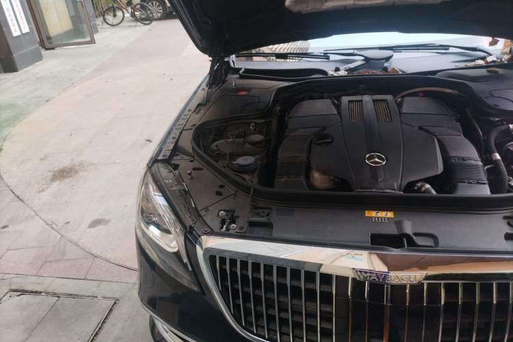 Used Mercedes-Benz S-Class 2019 S 450 L 4MATIC Engine Bay Right