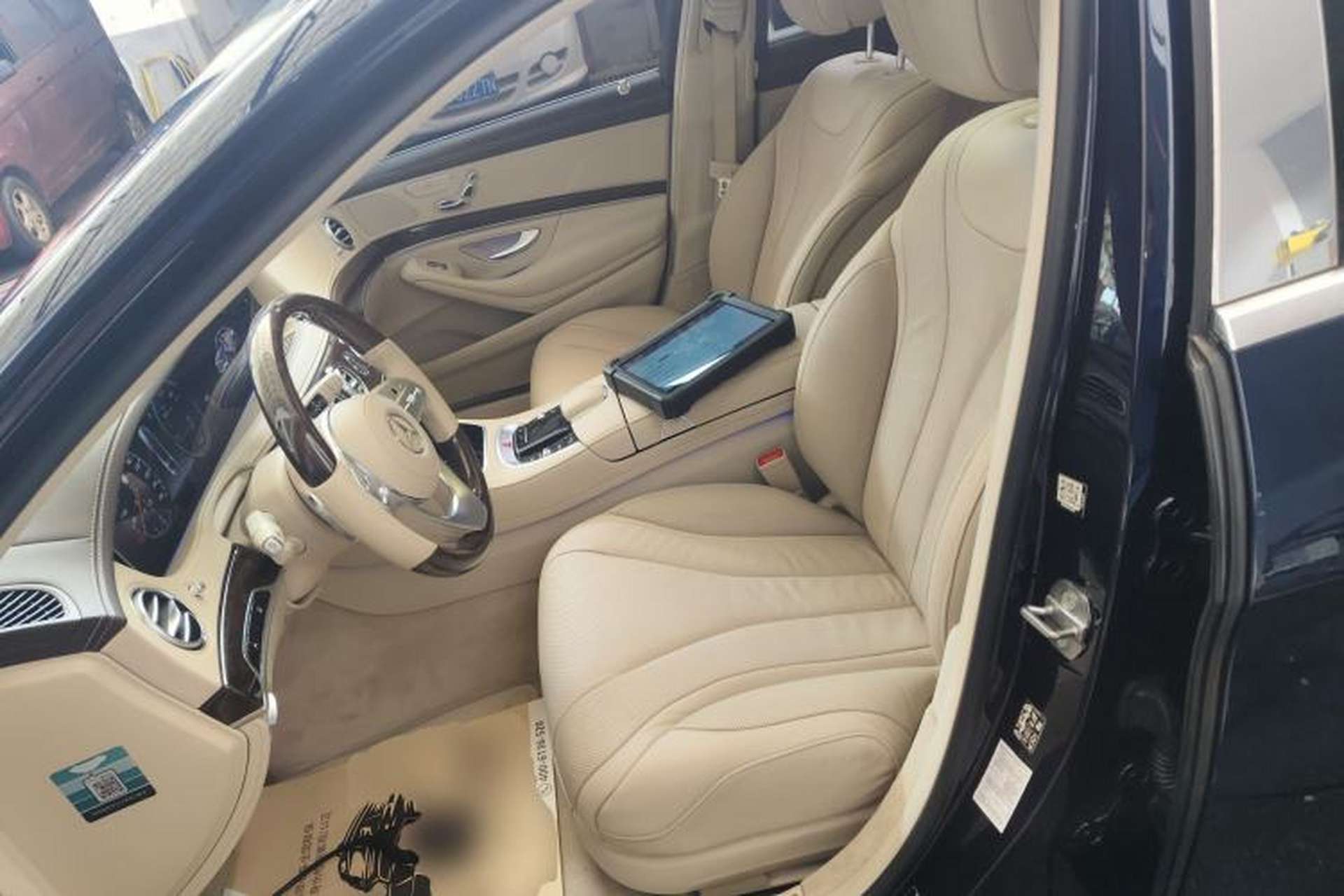 Used Mercedes-Benz S-Class 2019 S 350 L Executive Edition Left Front Seat