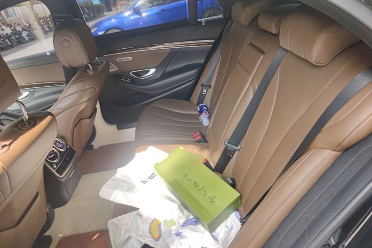 Used Mercedes-Benz S-Class 2019 S 320 L Prestige Edition Left Rear Seat