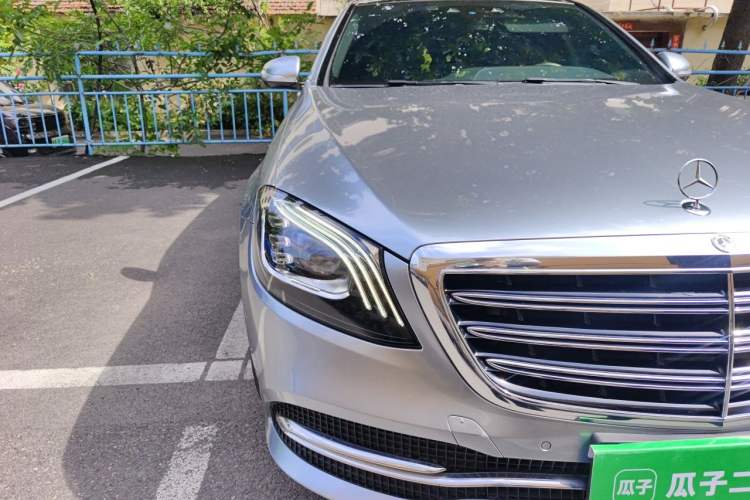 Used Mercedes-Benz S-Class 2019 S 320 L Prestige Edition Right Front Headlight