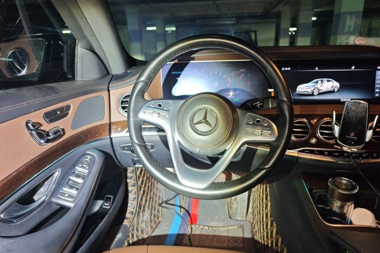 Used Mercedes-Benz S-Class 2019 S 320 L Steering Wheel