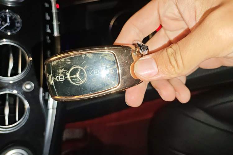 Used Mercedes-Benz S-Class 2019 S 450 L 4MATIC Vehicle Key