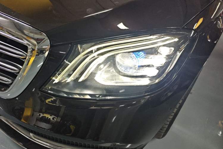 Used Mercedes-Benz S-Class 2019 S 320 L Prestige Edition Left Front Headlight