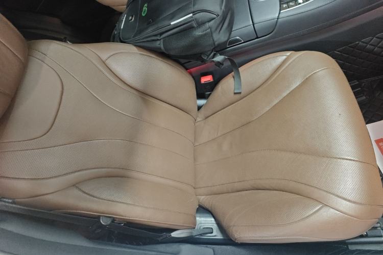 Used Mercedes-Benz S-Class 2019 S 320 L Prestige Edition Right Front Seat