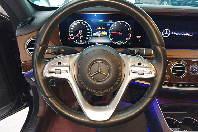 Used Mercedes-Benz S-Class 2019 S 320 L Prestige Edition Steering Wheel