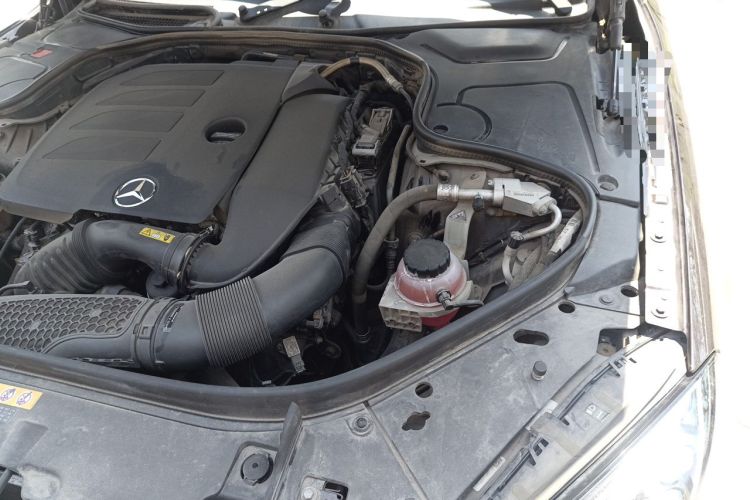 Used Mercedes-Benz S-Class 2019 S 320 L Prestige Edition Engine Bay Left