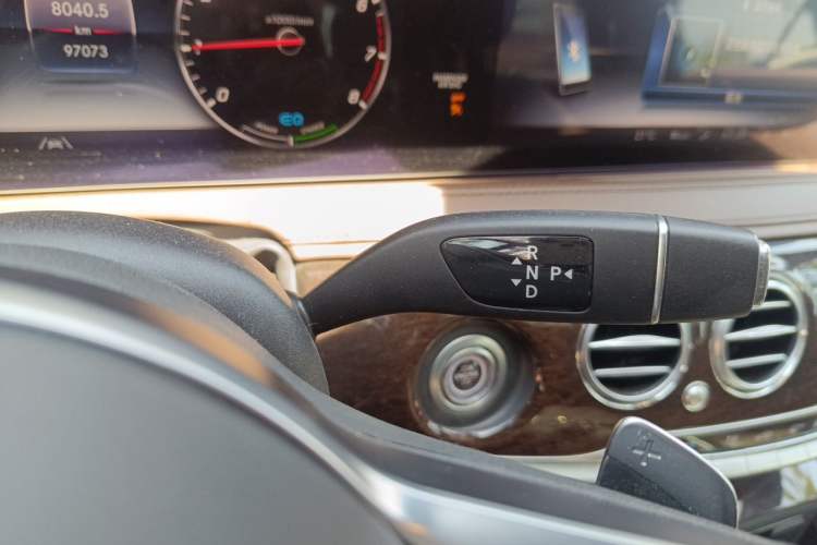 Used Mercedes-Benz S-Class 2019 S 320 L Prestige Edition Gear Lever