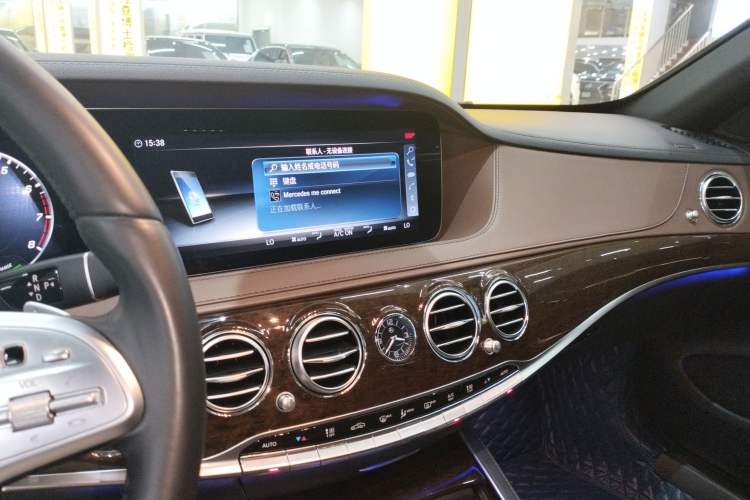 Used Mercedes-Benz S-Class 2019 S 320 L Audio And AC Panel