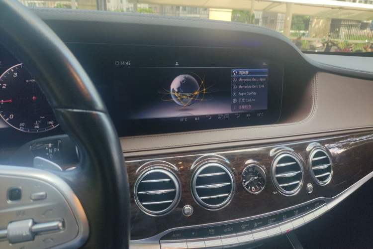 Used Mercedes-Benz S-Class 2019 S 320 L Audio And AC Panel