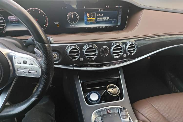 Used Mercedes-Benz S-Class 2019 S 450 L 4MATIC Audio And AC Panel