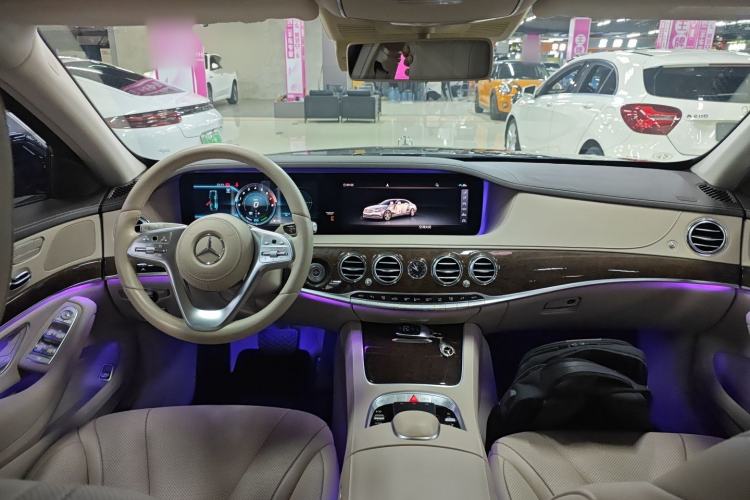Used Mercedes-Benz S-Class 2019 S 320 L Center Console