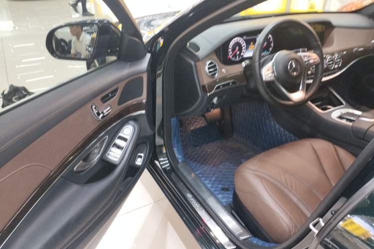 Used Mercedes-Benz S-Class 2019 S 320 L Driver Seat