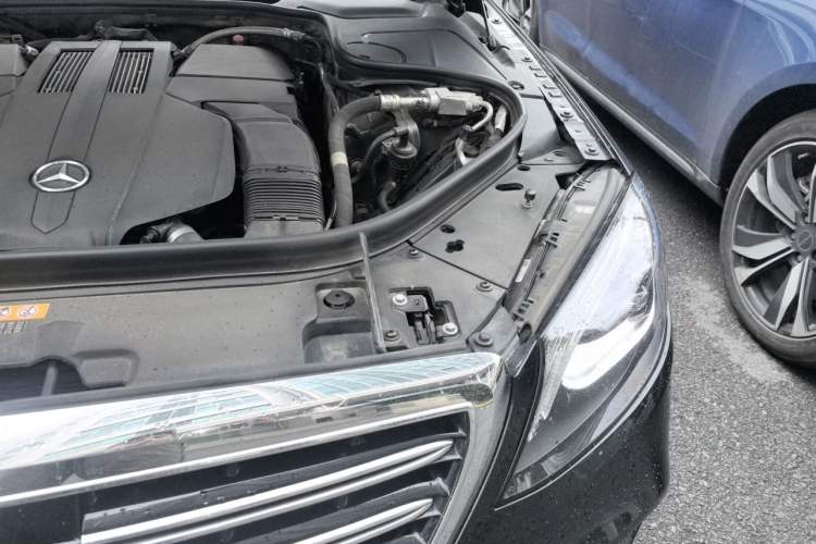 Used Mercedes-Benz S-Class 2019 S 450 L 4MATIC Engine Bay Left