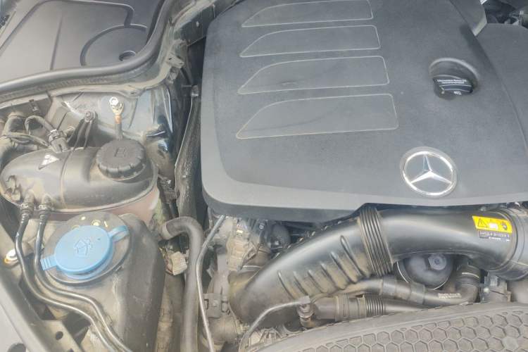 Used Mercedes-Benz S-Class 2019 S 320 L Engine Bay Right