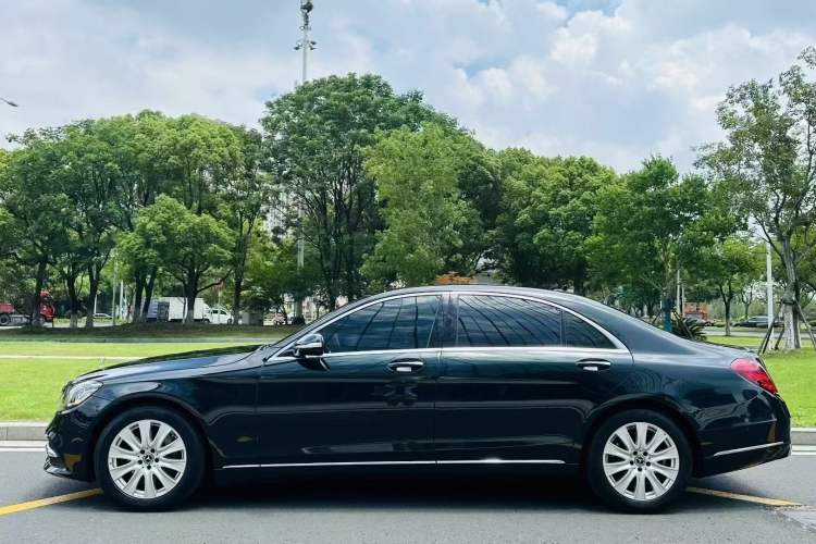 Used Mercedes-Benz S-Class 2019 S 320 L Exterior 4