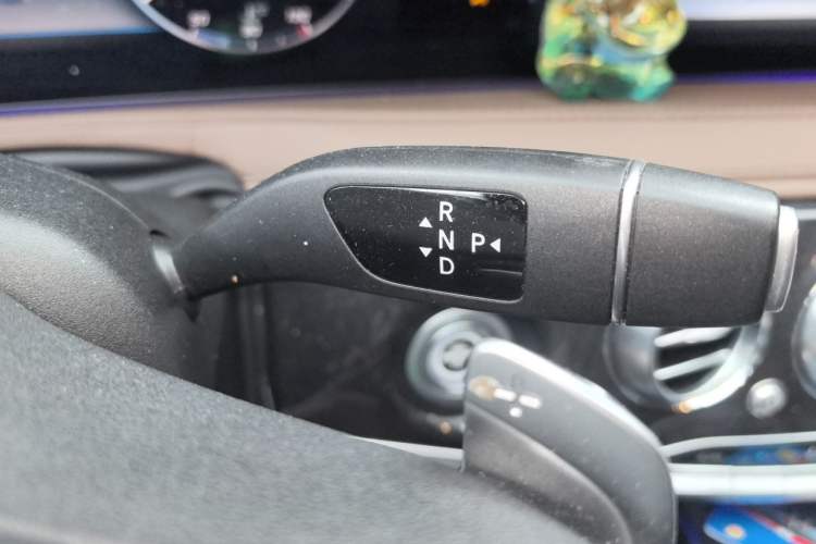 Used Mercedes-Benz S-Class 2019 S 450 L 4MATIC Gear Lever