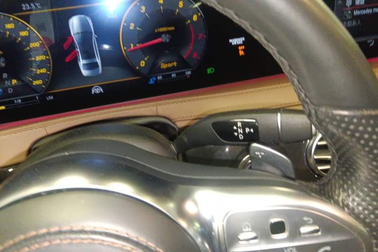 Used Mercedes-Benz S-Class 2019 S 450 L 4MATIC Gear Lever
